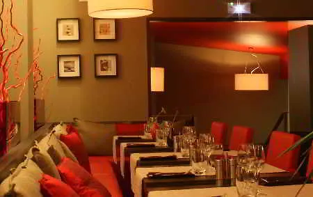 Hotel The Originals Boutique, De La Paix, 4*